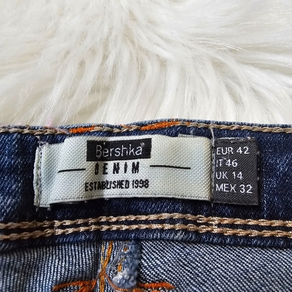 Bershka Denim Supper Skinny Low Rise Size 10 - Picture 9 of 13